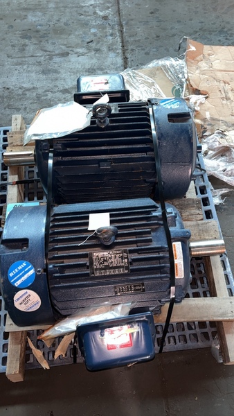 40 HP 1770/2642 RPM Marathon, Frame 324T, TEFC, 460 Volts, new surplus (2 available) - Image 3
