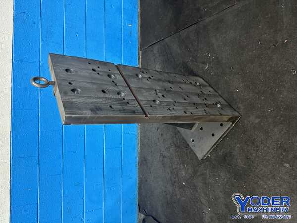 18" x 44" Custom steel angle plate, #77112 - Image 1