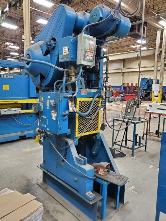 22 Ton, Bliss #C-22, OBI flywheel press, 2" stroke, 10" Shut Height, 2.25" adj., 100-200 SPM, 23.5" x14.5" - Image 6