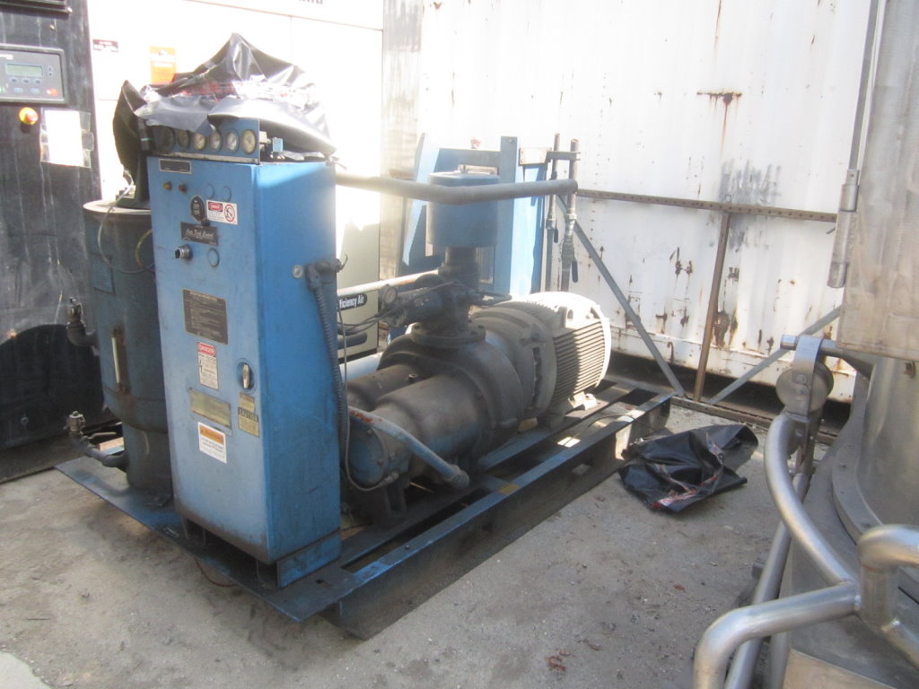 490 cfm, 110 psi, Quincy #QRS6-100-41, Helical Screw Air Compressor, 175 psi tank, 100 HP, 480 V, water cooled - Image 2