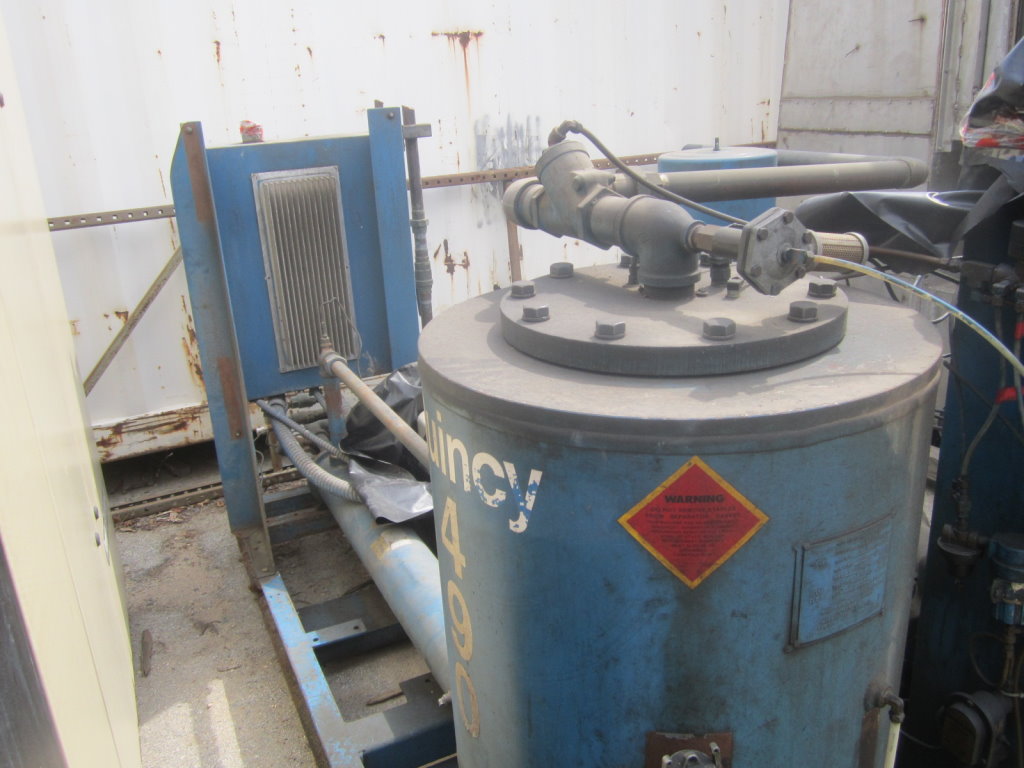 490 cfm, 110 psi, Quincy #QRS6-100-41, Helical Screw Air Compressor, 175 psi tank, 100 HP, 480 V, water cooled - Image 4