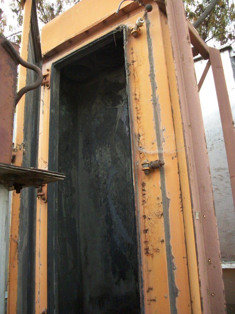Dust Collector, 52" x 52" x 8' straight side baghouse, (3) 7.5" diameter x 6' L bags, 8" outlet, 19" x 56" - Image 3