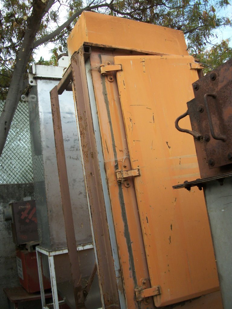 Dust Collector, 52" x 52" x 8' straight side baghouse, (3) 7.5" diameter x 6' L bags, 8" outlet, 19" x 56" - Image 6