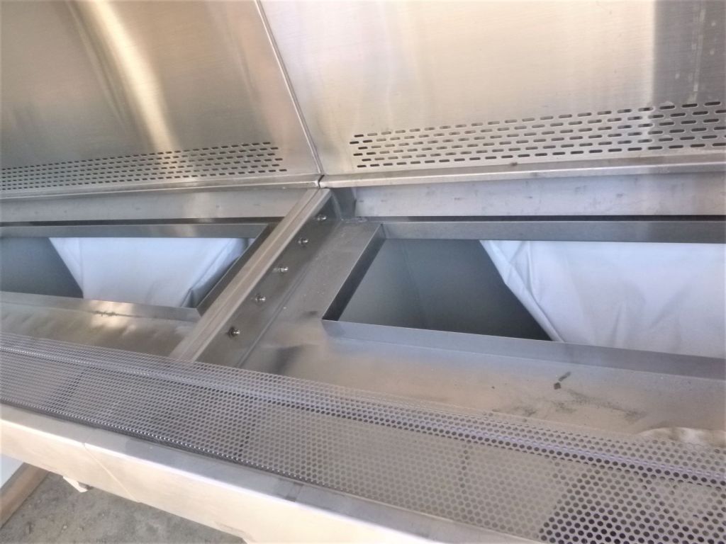 Nuaire #NU-407-SPEC-L, Fume Hood, 96" width x 23-1/2" deep x 48" H interior, 83 FMP downflow, 105 FMP inflow - Image 4