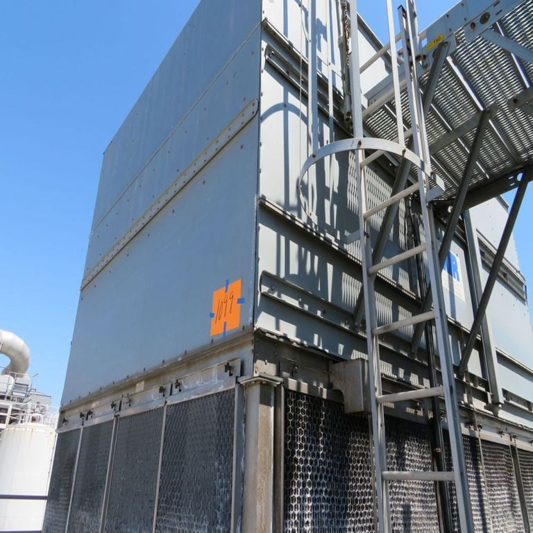 518 Ton, Evapco #AT-112-418, Cooling Tower, Stainless Steel, 11' 11" width x 18' L x 16' 6" tall Tower - Image 1