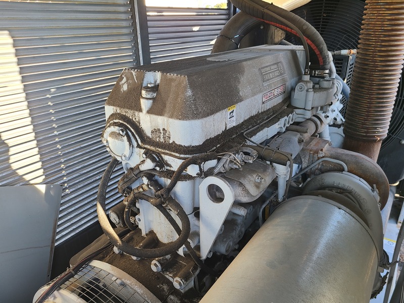 Spectrum Detroit #350SE Series 60, diesel generator, 120/240 Volts, 15884 hours, 1999 - Image 3