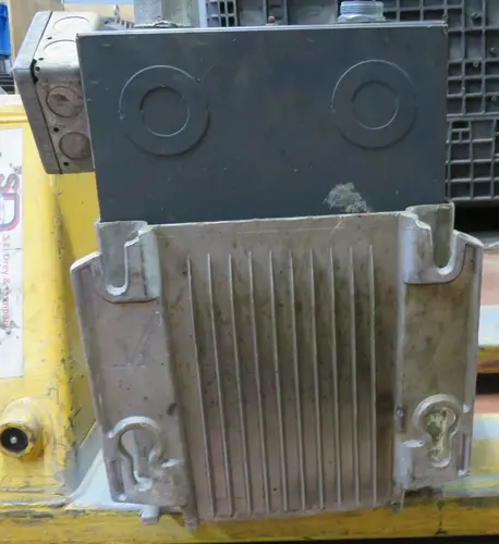 7.5 KVA 240/480 Primary, 120/240 Secondary, General Electric transformer, 1 yr warranty' - Image 3