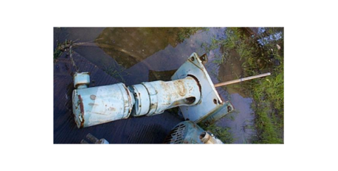 .33 HP Chemineer #VLB-3, Mixer Agitator, 3" shaft, 4-Blade, 430 RPM, bolted plate - Image 1