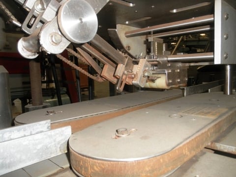 Kaps-All #B, Capper, 4.5" width x 8' L belt, w/ Stainless Steel hopper - Image 4