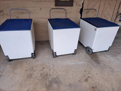 H & R Industries, Insulated Cart, 26" L x 18" width x 23" deep, on wheels - Image 3