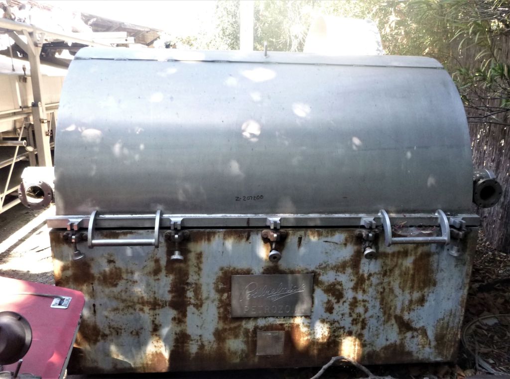 36" x 23" Podbielniak #9715, Centrifuge, Stainless Steel, 2000 RPM, 250 psi @ 250 F, 15 HP, 150 GPM - Image 1