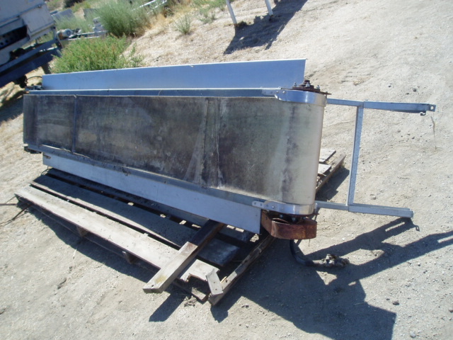 18" wide x 11' long, Belt Conveyor, 6" width side inspection tables - Image 5
