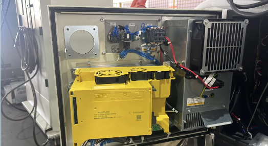Fanuc, M-10iD/8L, material handling robot,R-30iB Mate Plus Control, 8 Kg payload, 2032mm reach, 2020 - Image 3