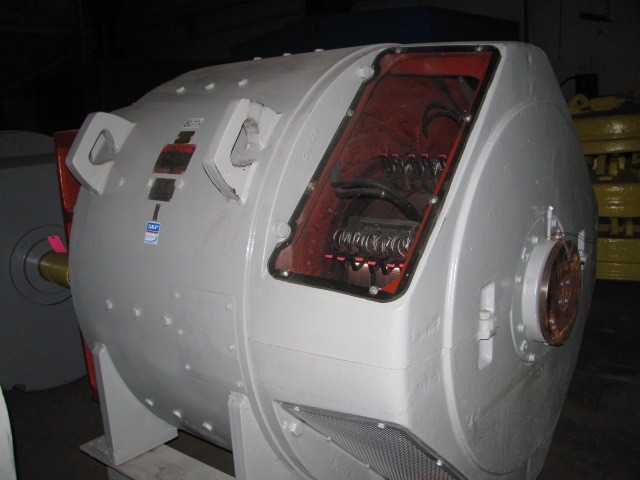 750 HP 500/1200 RPM General Electric, Frame 8662, shunt, 500 VA (13 available) - Image 2