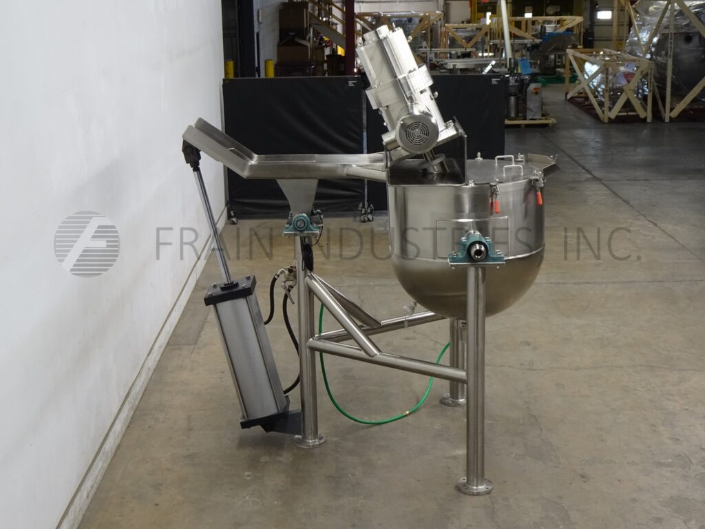 100 gallon Lee #100CHD9MTI, 316 Stainless Steel, double motion, scrape surface, half jacketed tilt kettle - Image 4