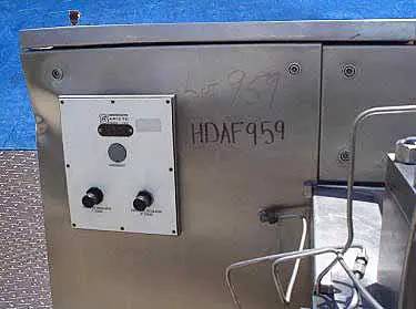 Sariete #DA61, 2-stage homogenizer unit, apporx 3000 GPH, with poppet seats, 100 HP - Image 5