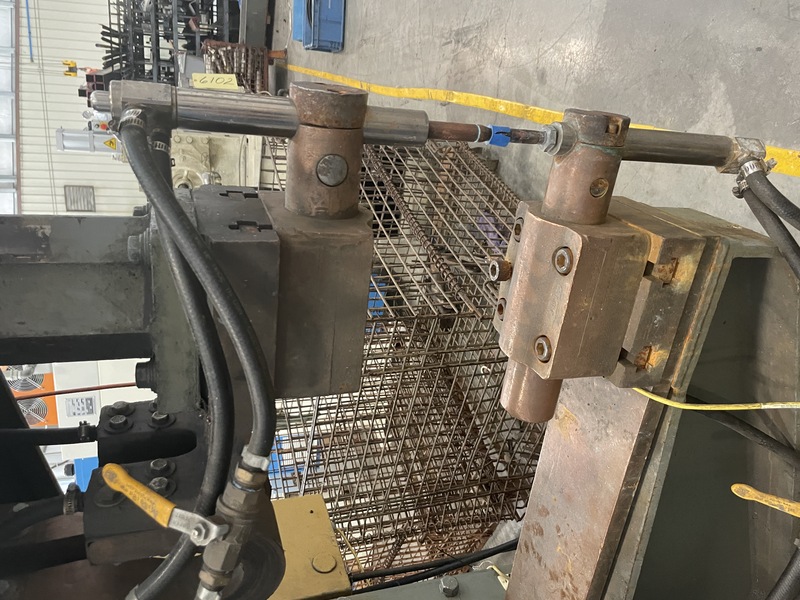 100 KVA Standard #PP1-24-100, press type projection welder, 24" throat, Entron EN1000 Control - Image 2