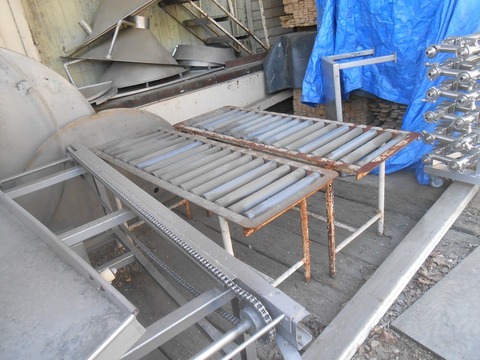 18" wide x 5' long, Roller Conveyor, Carbon Steel frame, 2" diameter Plastic rollers, qty. 2 - Image 2