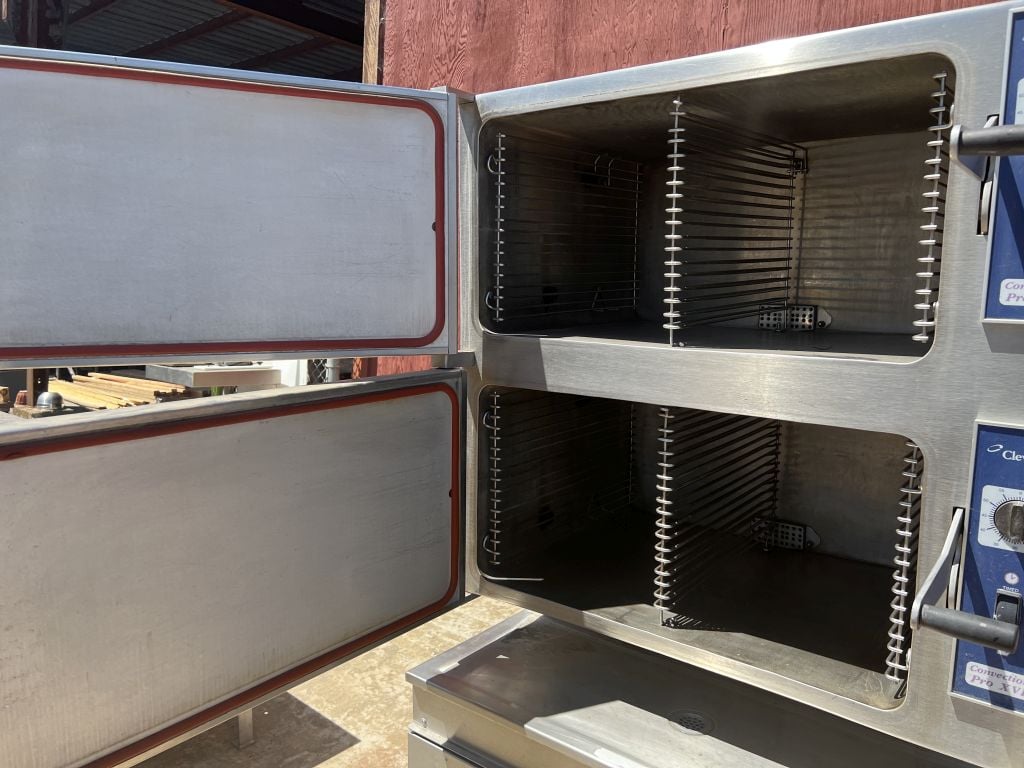 Cleveland #36-CGM-16-300-ConvectionPro-XVI, Dual Chamber Steamer w/Boiler base, 27-/2" L x 13-3/4" H x - Image 3