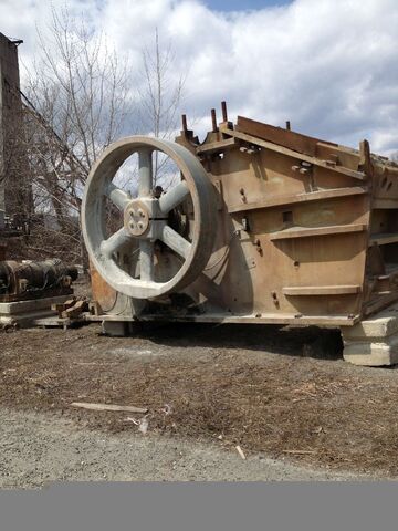 74" x 54" Kobelco #90C-DH, Blake Type Jaw Crusher, double toggle, Carbon Steel, includes vibrating grizzly - Image 2