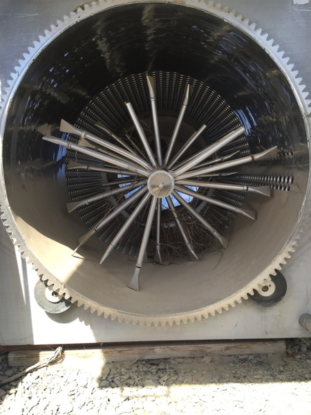 Bucher #E-50, Destemmer, 36" diameter x 62" L drum w/1" diameter Holes, 3" diameter Shaft, 40" x 27.5" hopper - Image 10