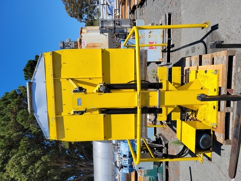 Toter #WS-550, Cart Lifter/Dumper, 60" width x 77" L cart holding section, 2500 lbs/cap., 90" dump height @ - Image 2