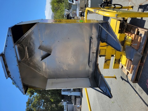 Toter #WS-550, Cart Lifter/Dumper, 60" width x 77" L cart holding section, 2500 lbs/cap., 90" dump height @ - Image 5