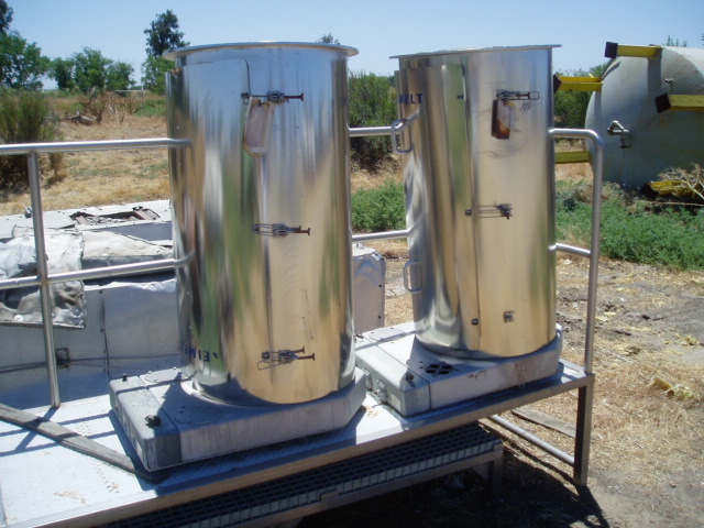 35 sq.ft., Reimelt, Bin Vent Type Dust Collector, (9) 5" dia. x 3' L cloth bags mounted in 24" dia. x 48" H - Image 2