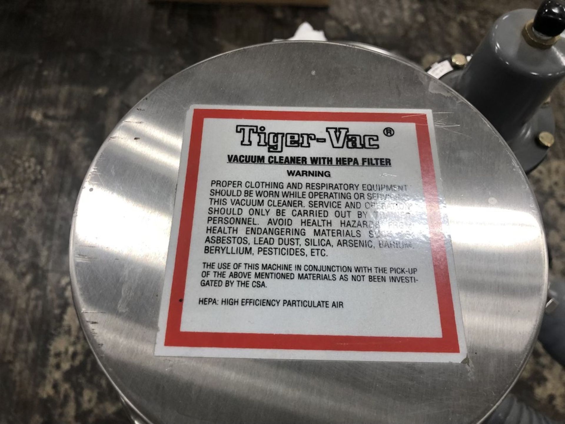 100 cfm Tiger-Vac #V-2, Vacuum Cleaner w/Hepa Filter, 1 sq.ft., 1.5 HP, 115 V., 110/220-240 V. motor - Image 7