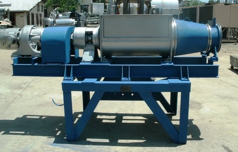 Bonnot, Extruder, 34" L x 15.5" width x 20" deep jacketed trough, 4.5" diameter x 54" L shaft, 12.5" diameter - Image 3