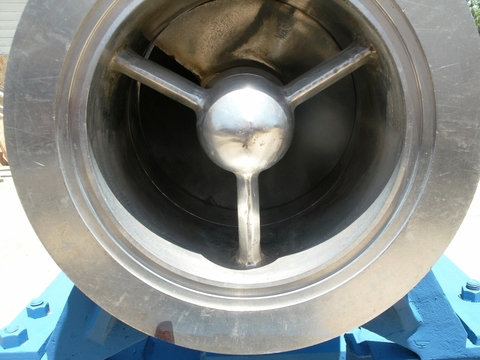 Bonnot, Extruder, 34" L x 15.5" width x 20" deep jacketed trough, 4.5" diameter x 54" L shaft, 12.5" diameter - Image 6