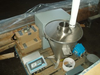6" wide, Schenk #Solids-Flow-4000 Series, Vibratory Feeder, Stainless Steel, 1 cu.ft. Hopper, electromagnetic - Image 2