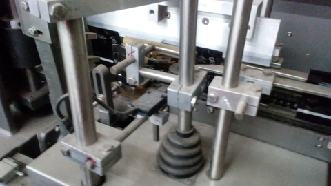 Bartelt #IM7-14, Form, Fill & Seal Machine, 2-Head, 1.5" x 2" up to 2.875" x 7" 2-up & 5.75" x 9.5" 1-up Bag - Image 4
