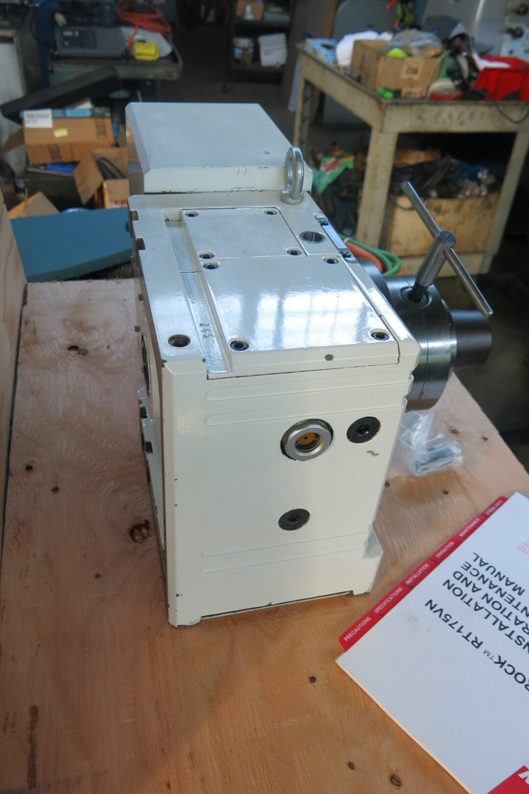 SMW #ACCU-ROCK-RT175VN, CNC 4th Axis, A-6 spindle taper, 1.26" through hole - Image 3