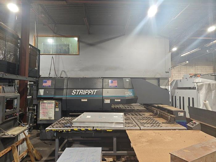 22 Ton, Strippit #1250H/20-2.5, CNC turret punch, 20 station, 3 automatic index, Fanuc OP, 3 work clamps, 1998 - Image 1