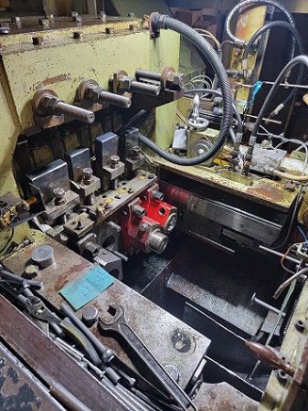 Nedschroef #BL405, 4 die bolt making machine, PKO all stations, motorized thread bushes - Image 2