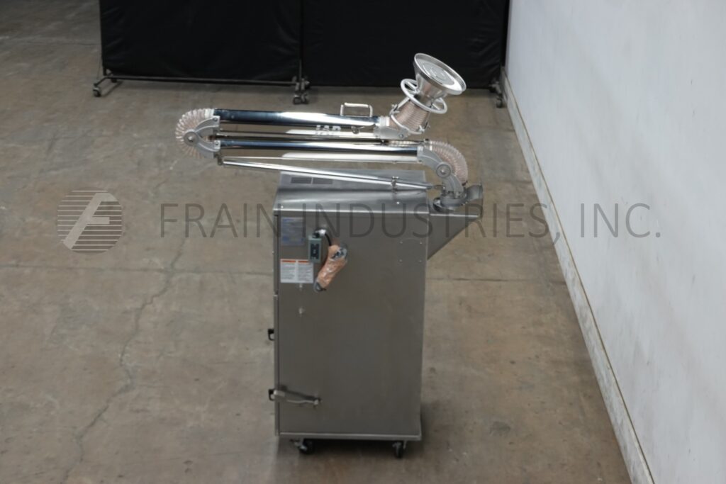 175-550 scfm Torit #70SS, cabinet style self contained baghouse dust collector, holds 24 cartridge filters - Image 3