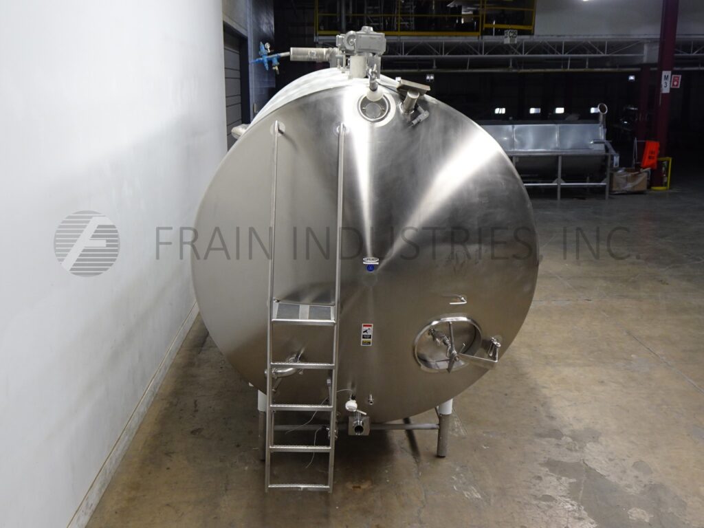 6000 gallon Walker #HHT, 316L Stainless Steel horizontal jacketed processing tank, 106" dia. x 180" straight - Image 3