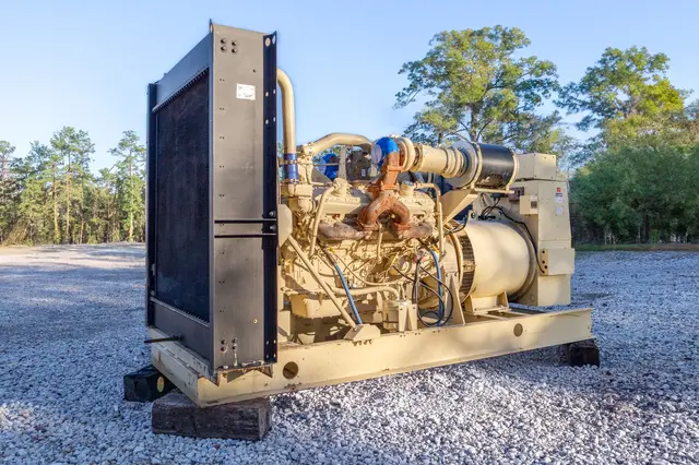 500 KW Kohler #500ROZD71, diesel generator, open, Detroit diesel engine, #090477 - Image 1