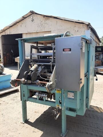 #SB6C, triangle vertical form/fi, single tube w/vacuum pull-down belts, 9" width jaws, 14.5" max vertical seal - Image 4