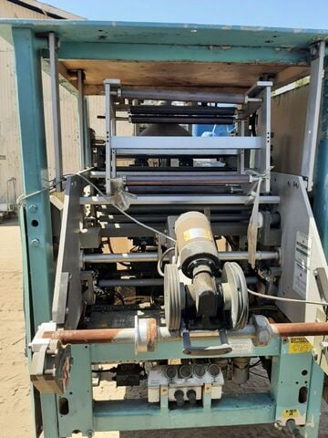 #SB6C, triangle vertical form/fi, single tube w/vacuum pull-down belts, 9" width jaws, 14.5" max vertical seal - Image 5