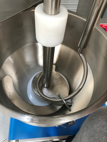 Unifiller #Mini-Depositor, Piston Filler, for dough depositing and extruding, currentry set w/1" die for - Image 2