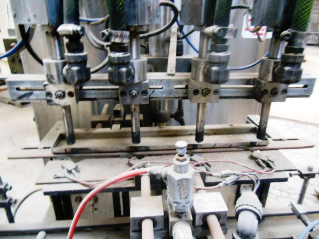 Filamatic #CVKM-300-1, Piston Filler, (4) pistons w/1000 centers or 1 liter capacity each, 460 V - Image 7