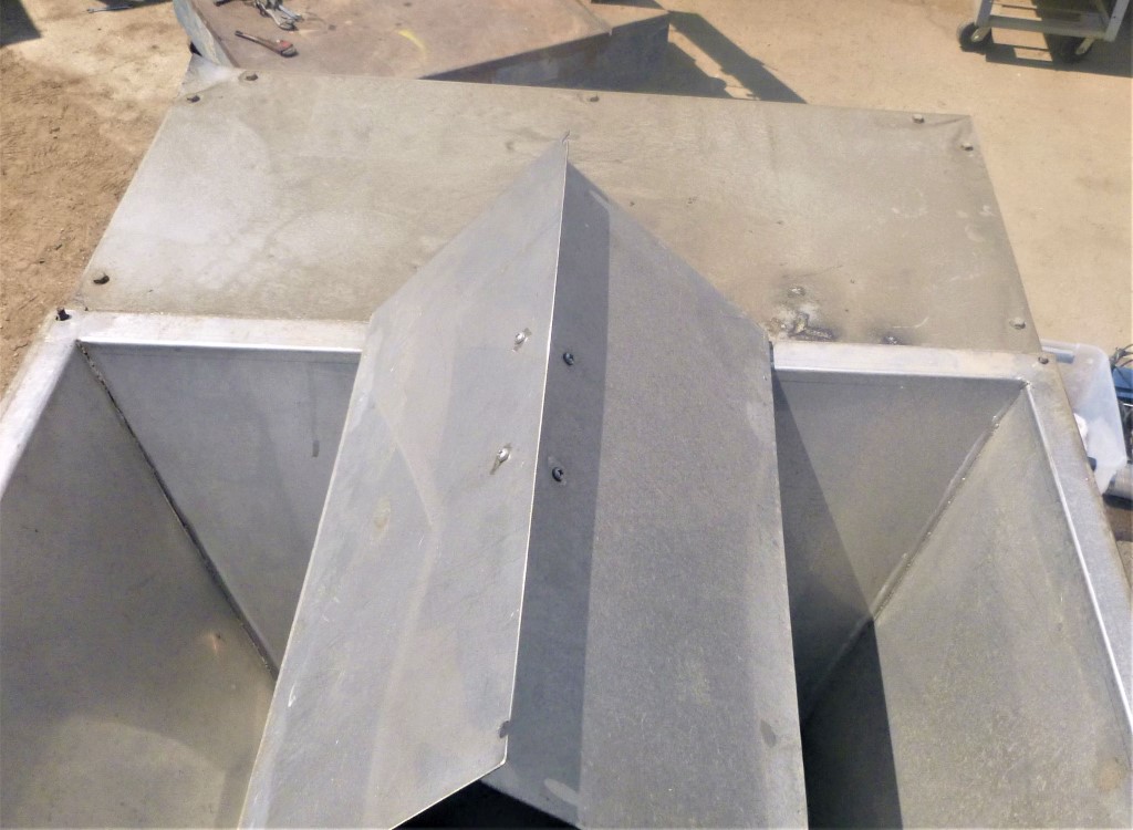 2-Lane Net Weigh Scale, 15" x 15" x 14" infeed hoppers, (2) 19" x 5.5" x 1" feeder pans, 5.5" x 4" x 4.5" - Image 6