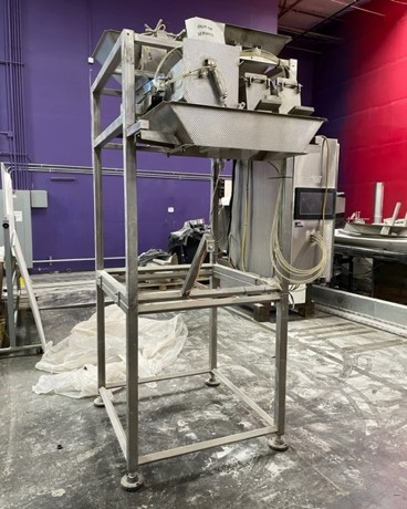 Powell Systems Inc #F-TO1-B, Weigh Filler, Stainless Steel, 6' H discharge, vibratory feeder, ratio packer - Image 1
