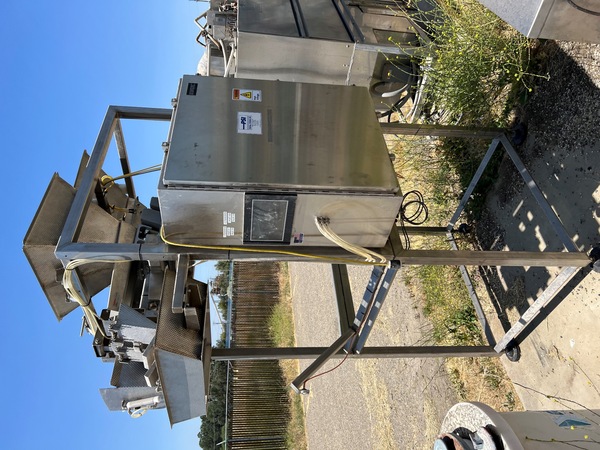 Powell Systems Inc #F-TO1-B, Weigh Filler, Stainless Steel, 6' H discharge, vibratory feeder, ratio packer - Image 8
