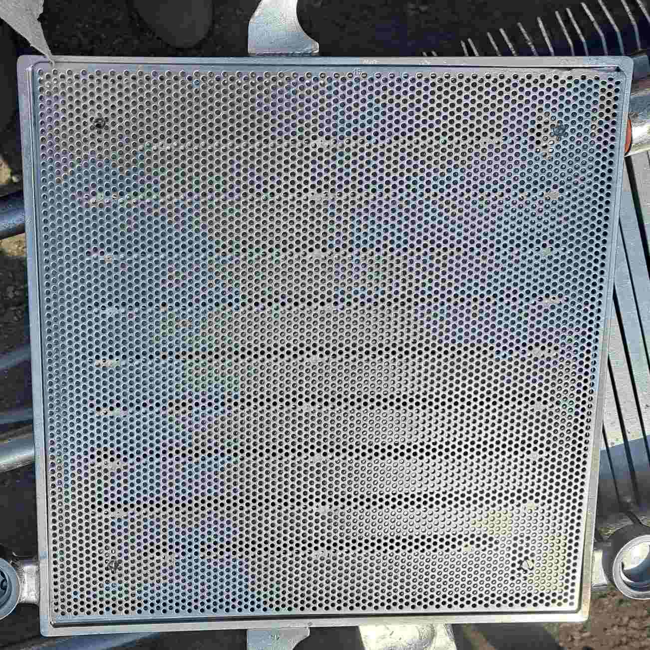 15 Schenk, Filter Plate & Frame Press, (21) 15" x 15" x 1/2" thick perforated plates, (21) 15" x 15" x 1.5 - Image 6