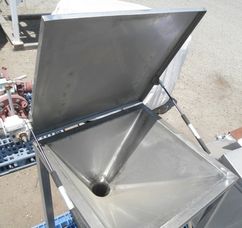 5 cu.ft. Hopper, Stainless Steel, 24" width x 24" L x 14" deep, 12" long discharge pipe w/4" diameter Outlet - Image 4