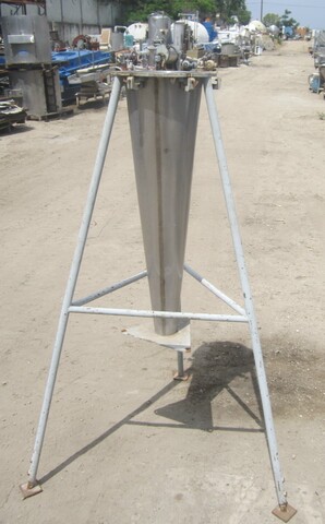 6 cu.ft. Cone Hopper, Stainless Steel, 24" diameter x 25" straight side, 1.5" diameter Outlet - Image 1