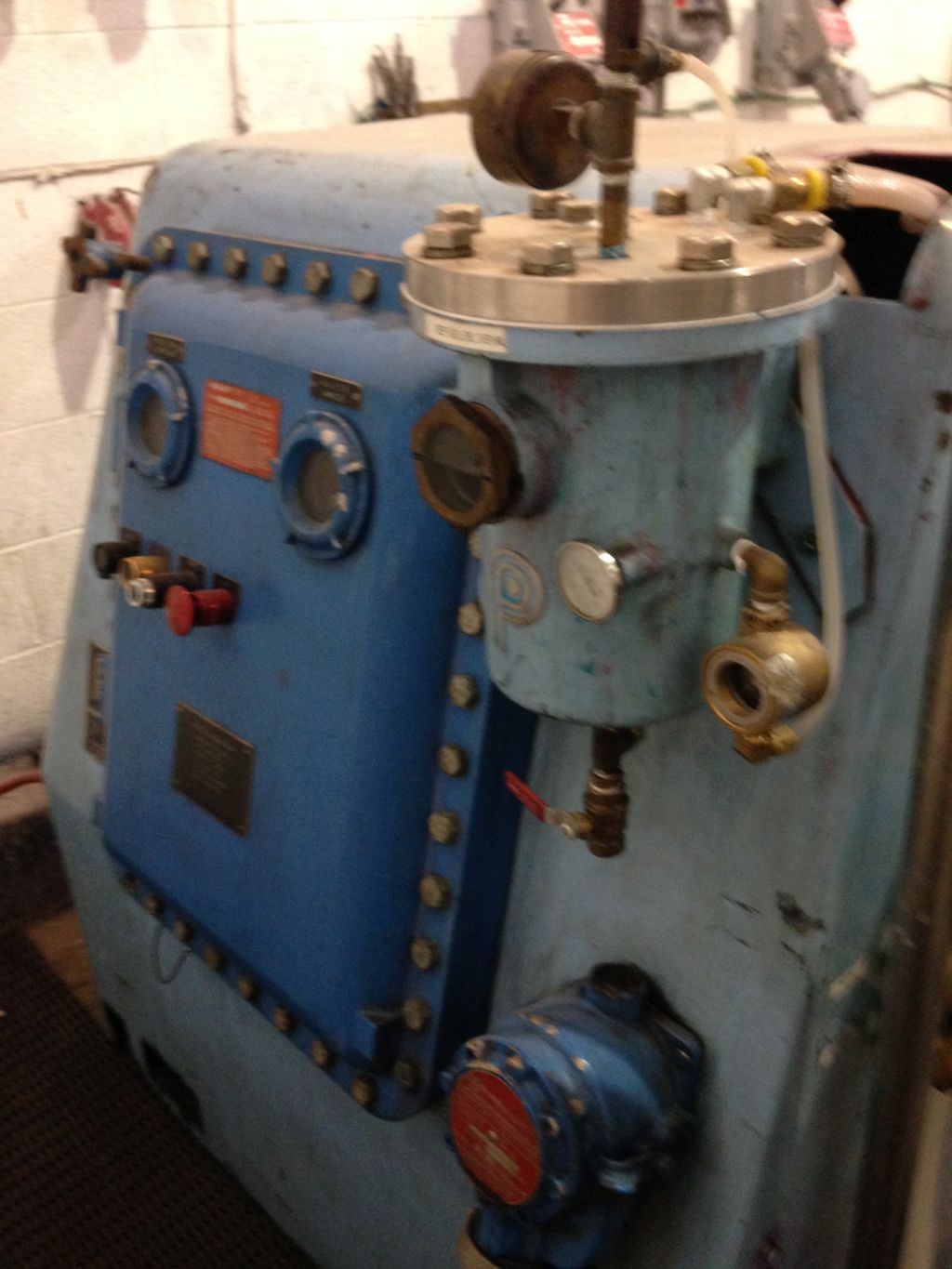 Premier #HP20, Media Mill, 30 HP main, 1.5 HP pump, 460 V - Image 1